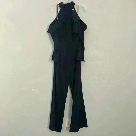 MONIQUE LHUILLIER
ML Monique Lhuillier Women's Cold Shoulder Jumpsuit - Picture 4 of 6